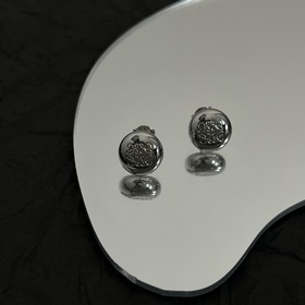L0EWE Loewe серьги-гвоздики кольцевая застежка с гравировкой LOEW