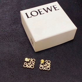 Новые серьги LOEWE с бриллиантами. Я влюбилась в них с первого вз