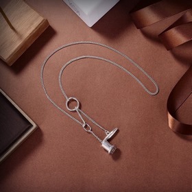 LOEWE ожерелье Классический дизайн с логотипом LOEWE Anagram. Про