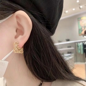 Новые серьги LOEWE с бриллиантами. Я влюбилась в них с первого вз