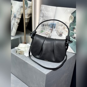 Сумка [черная] — 朕品 1w7 (буквенная цепочка приобретается отдельн