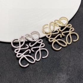 LOEWE Лойве новая брошь с бриллиантами серебристого цвета, выгляд