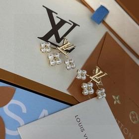Lv Louis Vuitton 2024 ранневесенняя новинка серьги-гвоздики. Клас