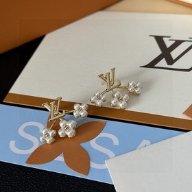 Lv Louis Vuitton 2024 ранневесенняя новинка серьги-гвоздики. Клас