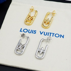Эти серьги от Louis Vuitton повторяют элементы оправы солнцезащит