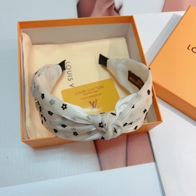 LV Louis Vuitton представляет новую модную кольцо для волос, модн