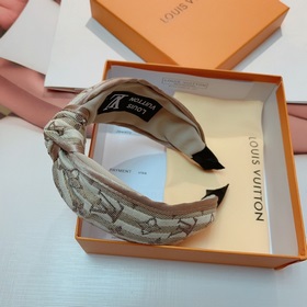 LV Louis Vuitton представляет новую модную кольцо для волос, модн