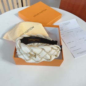 LV Louis Vuitton представляет новую коллекцию оболочек для волос 