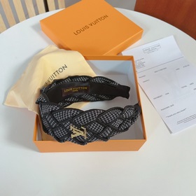 LV Louis Vuitton представляет новую коллекцию оболочек для волос 