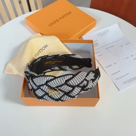 LV Louis Vuitton представляет новую коллекцию оболочек для волос 