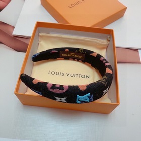 LV Louis Vuitton представляет новую модную кольцо для волос, модн