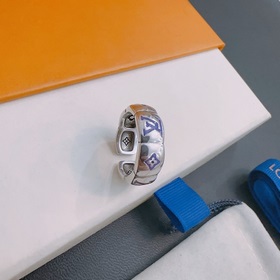 Высококачественное кольцо Louis Vuitton LV (реальные фотографии)