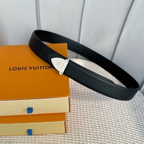 Серия Lv S-Lock, ширина 3,5 см, кожа с текстурой личи, произведен