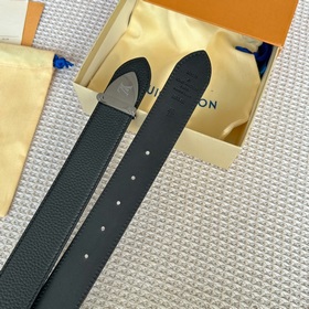 Серия Lv S-Lock, ширина 3,5 см, кожа с текстурой личи, произведен