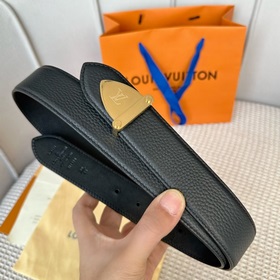 Серия Lv S-Lock, ширина 3,5 см, кожа с текстурой личи, произведен