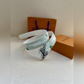 Двусторонний пояс LV Imprint придает повседневным образам уличный