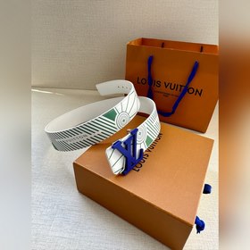 Двусторонний пояс LV Imprint придает повседневным образам уличный