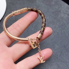 Оригинальный браслет из кожи LV Louis Vuitton, материал соответст