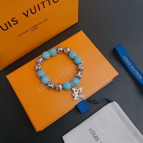 Специальная версия LV Louis Vuitton с множеством элементов стиле 
