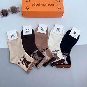 (5 пар в коробке) LV Louis Vuitton — чрезвычайно популярный товар