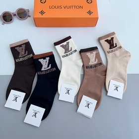 (5 пар в коробке) LV Louis Vuitton — чрезвычайно популярный товар