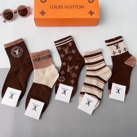 (5 пар в коробке) LV Louis Vuitton — чрезвычайно популярный товар