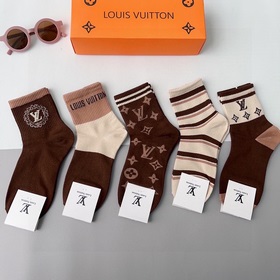 (5 пар в коробке) LV Louis Vuitton — чрезвычайно популярный товар