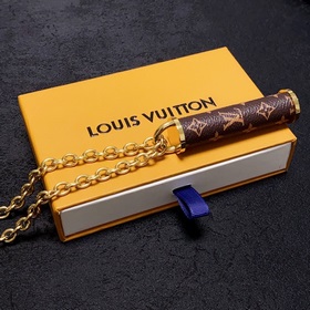 23 Новая модель LV Louis Vuitton длинное кожаное колье с текстуро