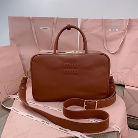 Коричневый 5BB117 Новая версия： новая сумка MiuMiu из высококачес