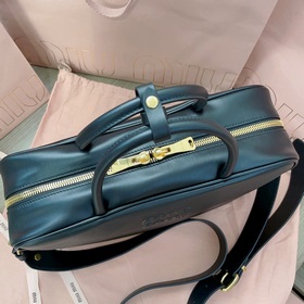 Кекс 5BB117： Новая сумка MiuMiu, изготовлена из высококачественно