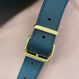 Кекс 5BB117： Новая сумка MiuMiu, изготовлена из высококачественно