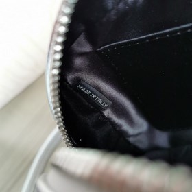 5BB123： Новая модель сумки MiuMiu «too pretty» в форме боулинга, 