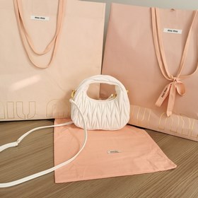 Белый  5BP228： Новая мини-сумка MiuWander от MiuMiu, изготовлена
