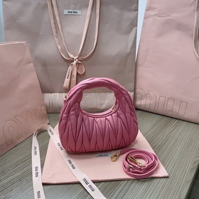 Розовый, 18 см 5BP228： Новая мини-сумка MiuWander от MiuMiu, вып