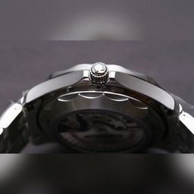 Новинка 2024 года, серия Omega Seamaster 300M с зеленым циферблат