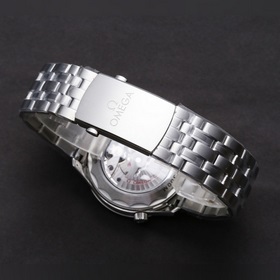 Новинка 2024 года, серия Omega Seamaster 300M с зеленым циферблат
