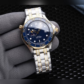 OMEGA представляет новую модель Seamaster суперсветящимся цифербл