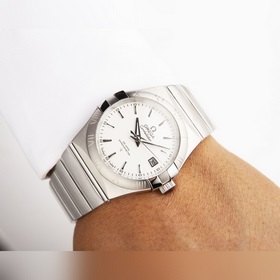 Серия Omega Double Eagle, мужская модель с оригинальным механичес