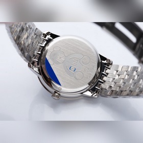 Серия Omega Seamaster, подлинная форма. Медвежонок Orbis на подхо