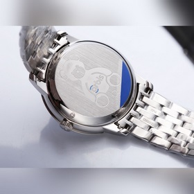 Серия Omega Seamaster, подлинная форма V-фабрики. На часах предст