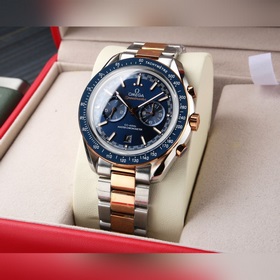 Представляем новые часы Omega Speedmaster Racing. Часы имеют 42-м