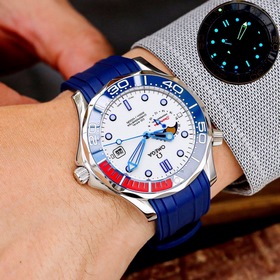 OMEGA представляет новую модель Seamaster суперсветящимся цифербл