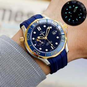 OMEGA представляет новую модель Seamaster суперсветящимся цифербл