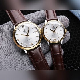 Серия Omega Seamaster - часы для пар. Подлинная форма, надписи со