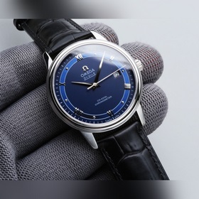Omega De Ville Корпус： нержавеющая сталь 316L Ремешок： нержавеюща