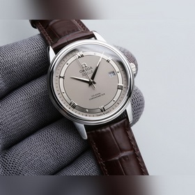 Omega De Ville Корпус： нержавеющая сталь 316L Ремешок： нержавеюща