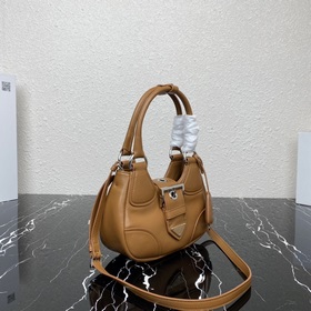 【Высококачественный оригинал】 {Овечья кожа} Pradα Moon Bag Новая 