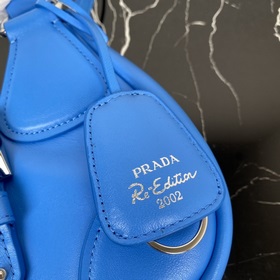 【Высококачественный оригинал】 {Овечья кожа} Pradα Moon Bag Новая 