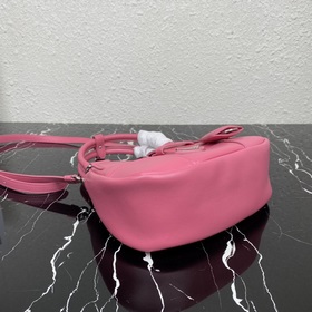 【Высококачественный оригинал】 {Овечья кожа} Pradα Moon Bag Новая 