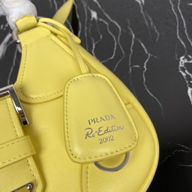 【Высококачественный оригинал】 {Овечья кожа} Pradα Moon Bag Новая 
